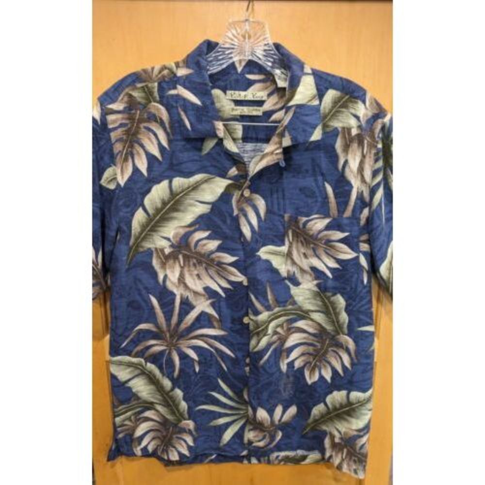 Batik Bay Mens Shirt  Size Small‎  Hawaii Tribal Short Sleeve 100% silk